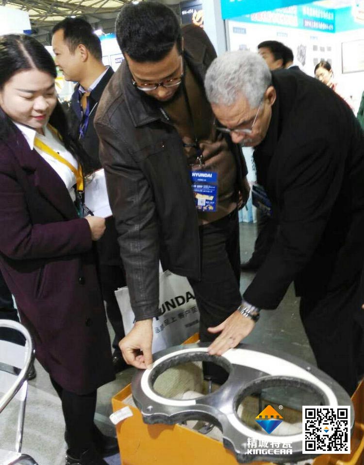 鸿运国际上海宝马展